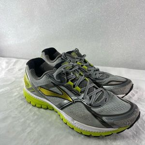 Brooks ghost 8th edition size 11.5 for men